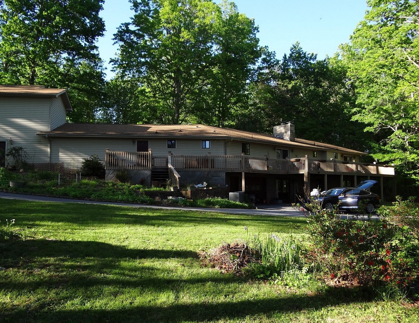 Acorn Bed And Breakfast at Mills River — photo 1